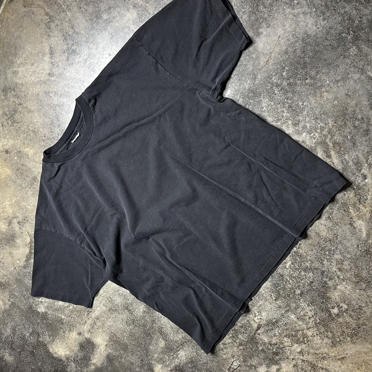 Vintage vintage blank black distressed tshirt Size US XL / EU 56 / 4 - 3 Thumbnail