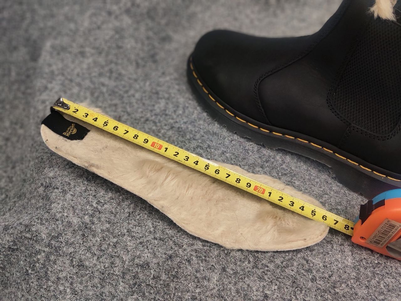 Dr. Martens Dr.Martens 2976 Leonore Leather Fur Lined Chelsea boots Size US 11 / IT 41 - 19 Thumbnail