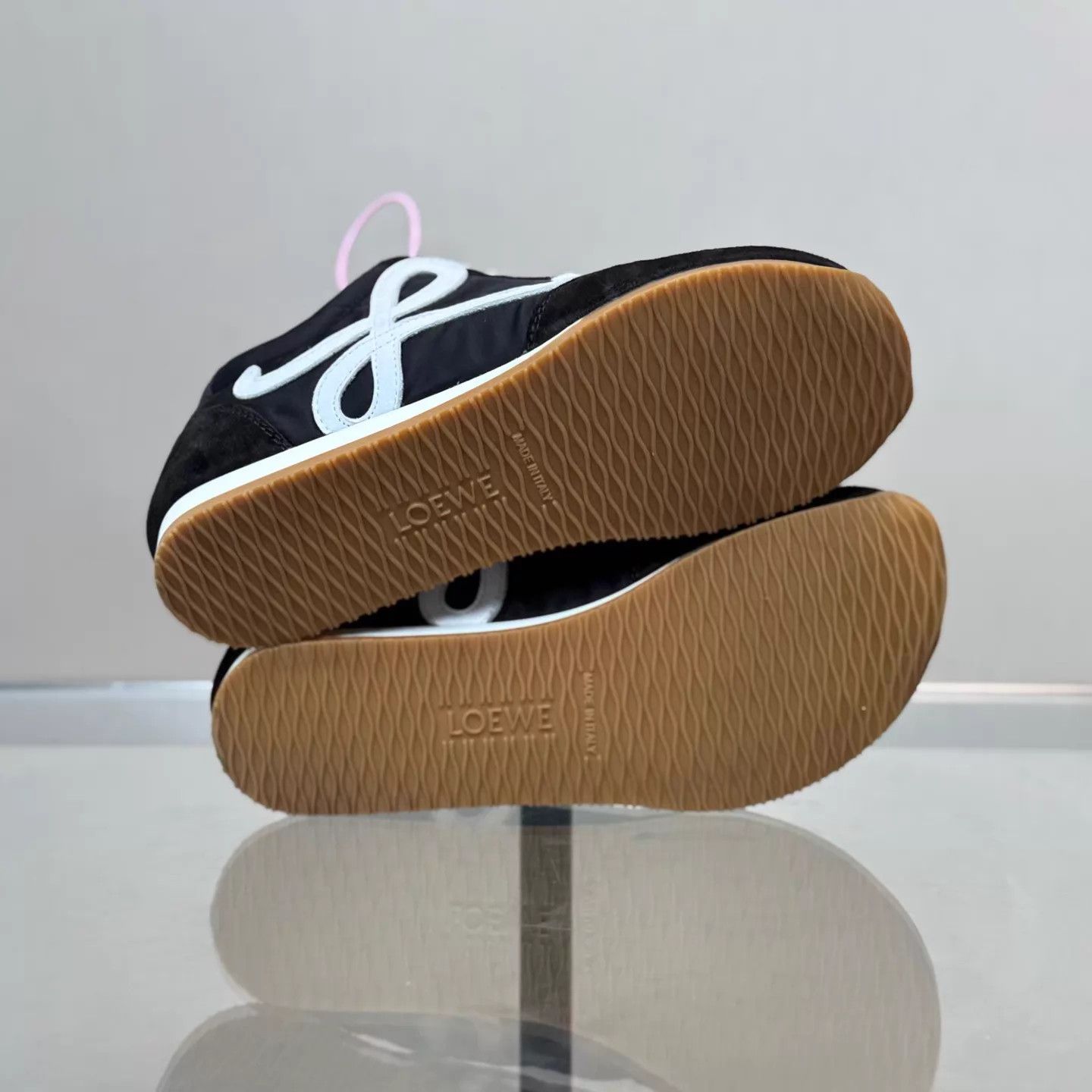 Loewe Loewe Ballet Runner 2.0 Black Women's 36 Size US 5.5 / IT 35.5 - 7 Thumbnail