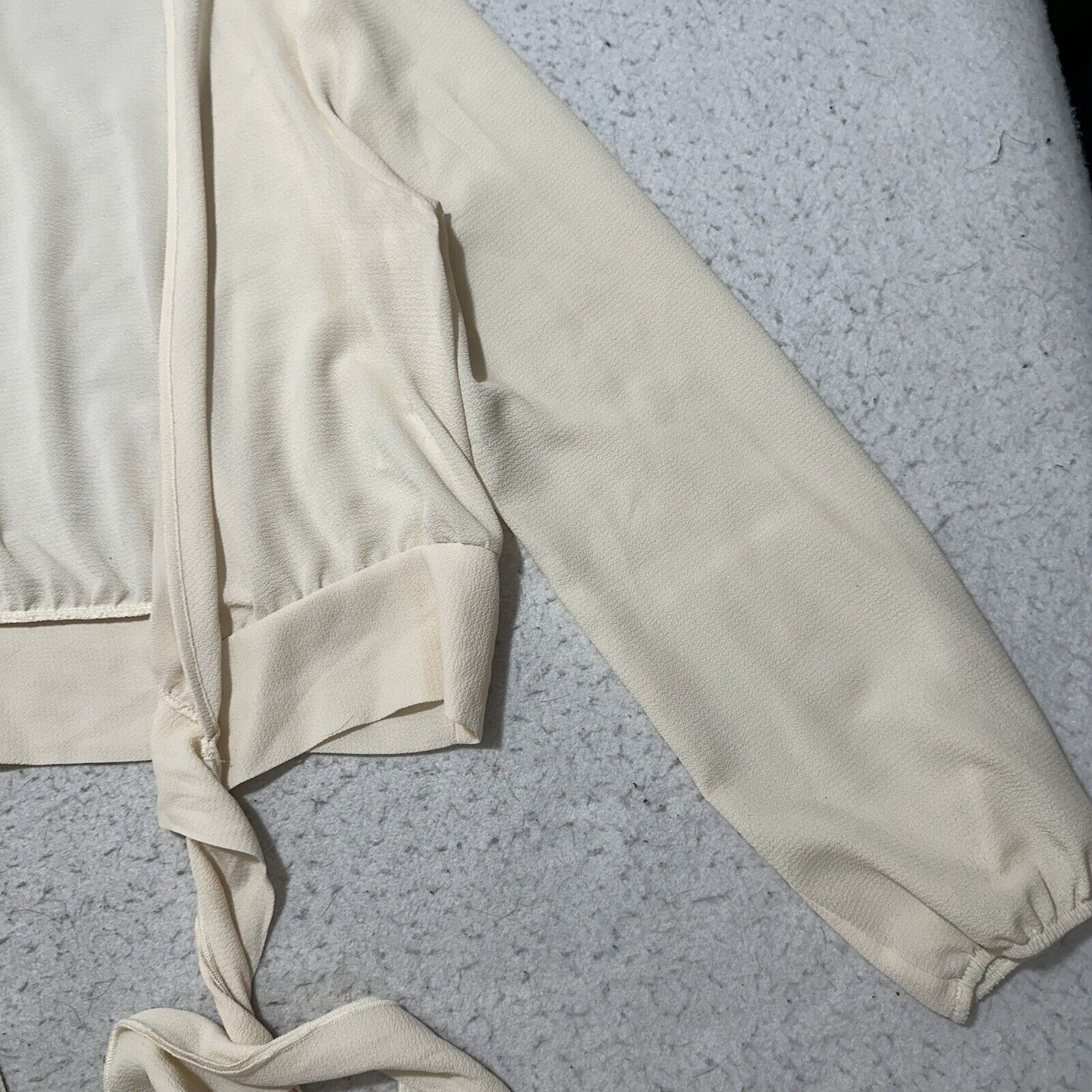 Other Fashion Nova Medium Little White Lies Top Tie Waist Blouse Size M / US 6-8 / IT 42-44 - 5 Thumbnail