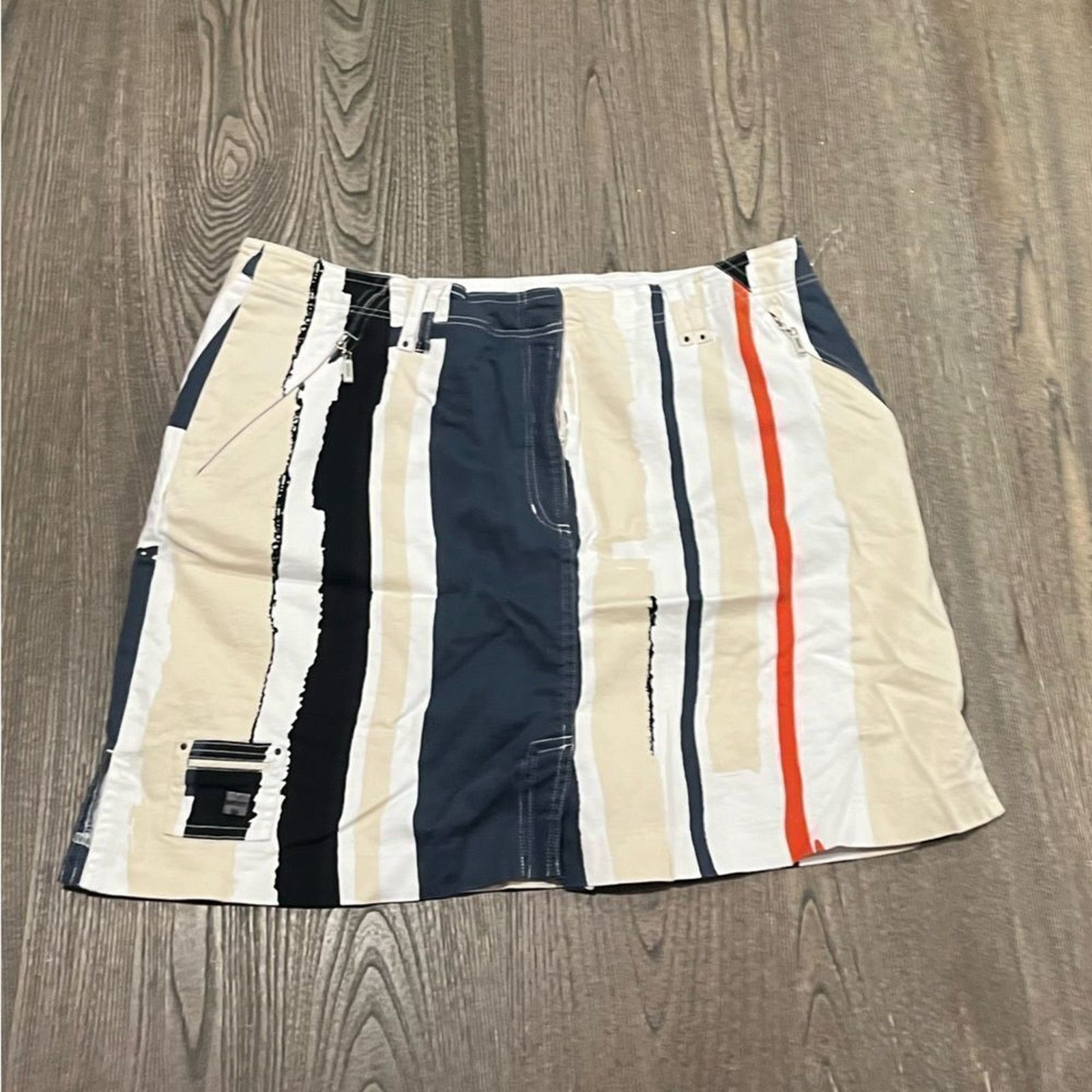 DKNY DKNY Golf White Beige Striped Athletic Skirt Size 16 Size 38" / US 16 / IT 52 - 1 Thumbnail