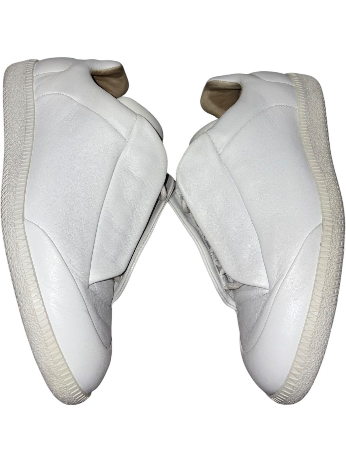 Maison Margiela 40 Maison Margiela Future Low White Leather Sneaker Trainer Size US 7 / EU 40 - 3 Thumbnail