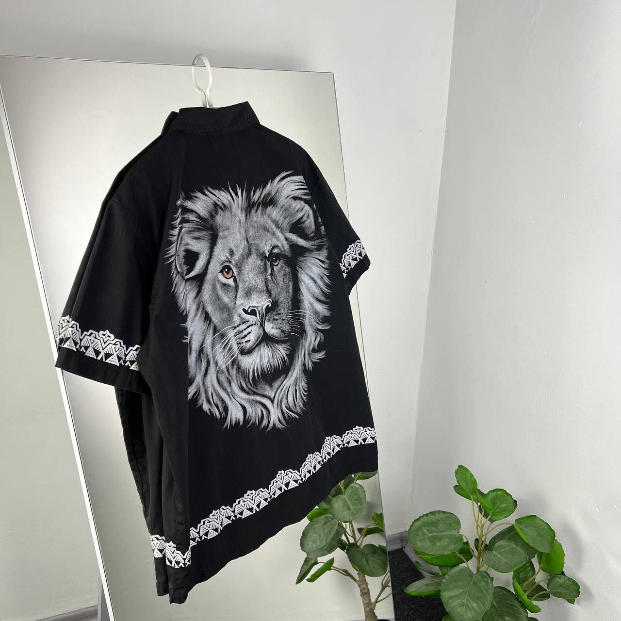 Vintage Lion Vintage Shorts Sleeve Shirt Big Print Y2k Style Size US XXL / EU 58 / 5 - 5 Thumbnail