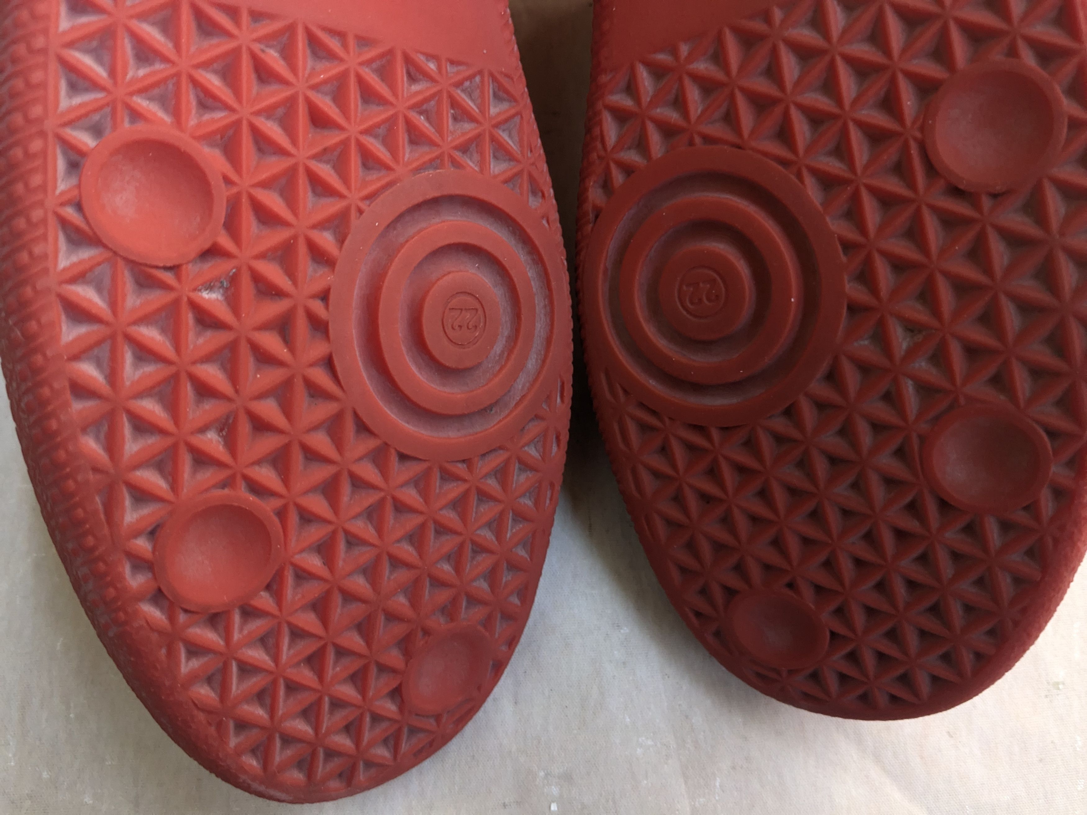 Maison Margiela Maison Margiela GAT Replica Red 12 45 Low Suede Size US 12 / EU 45 - 17 Thumbnail