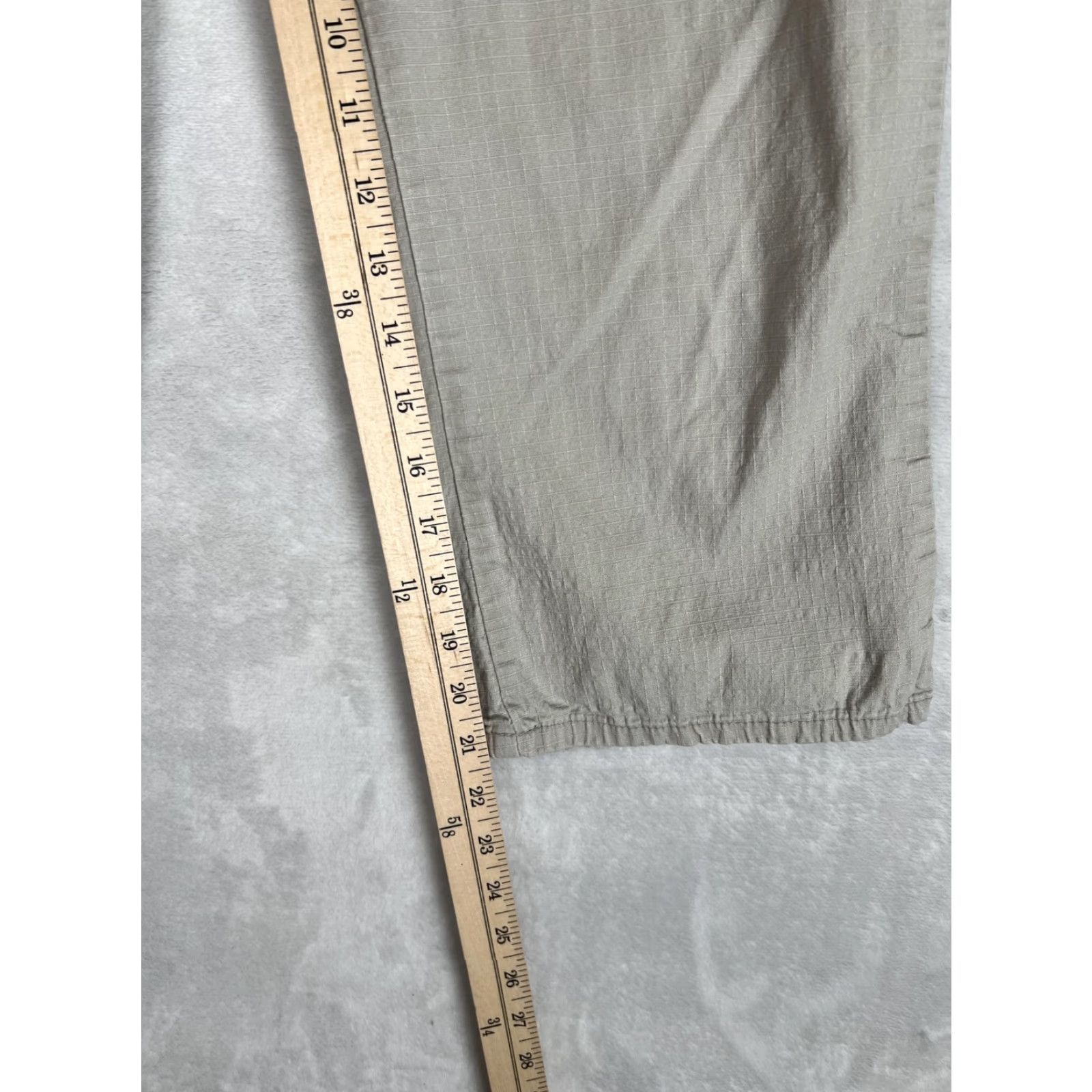 Mossimo VINTAGE Mossimo Capri Pants Juniors 13 Beige Straight Leg Stretch Cargo Y2K Size 34" / US 12 / IT 48 - 5 Thumbnail