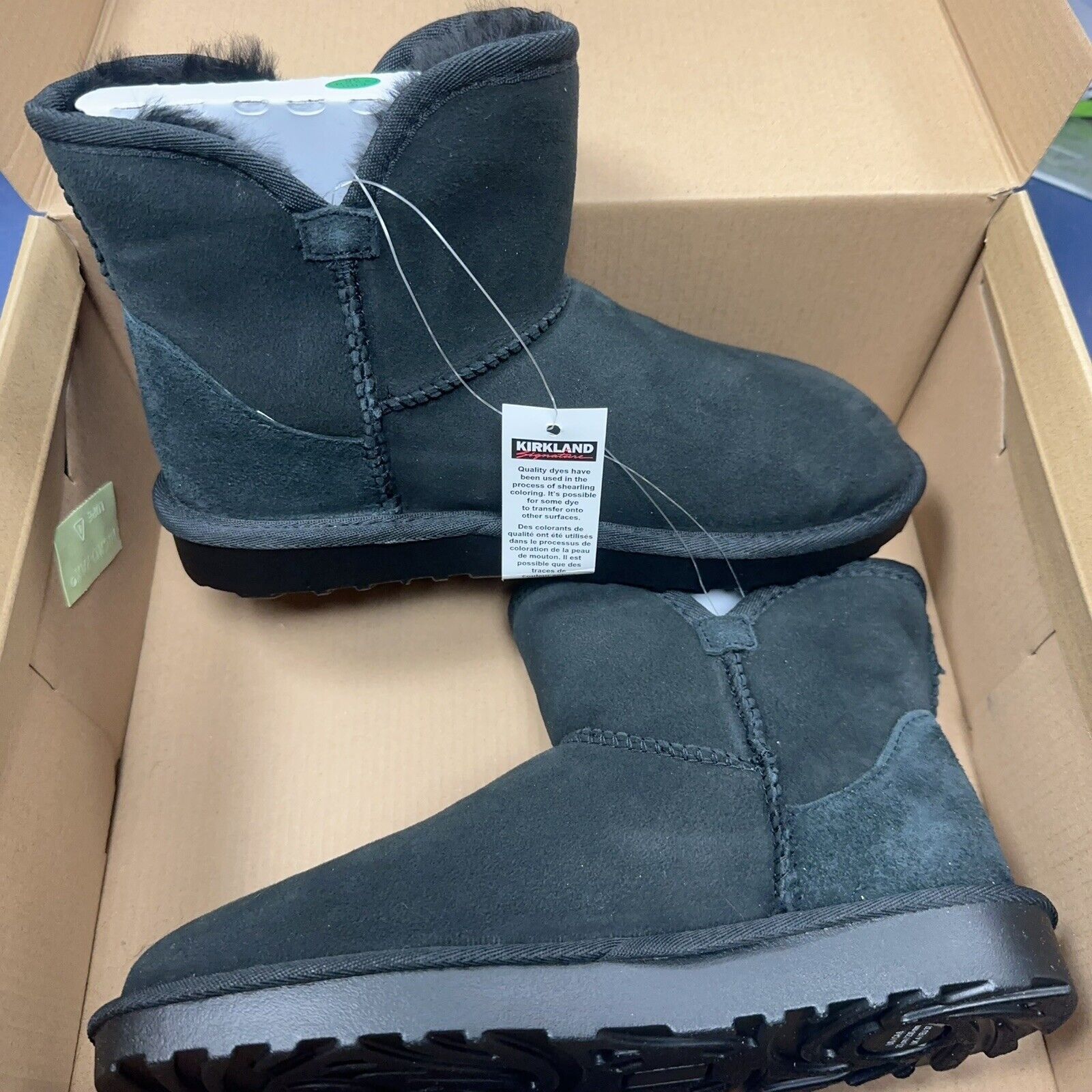 Kirkland Signature NEW Kirkland Ladies' Shearling Boots BLACK NOIR Size 6 Size US 6 / IT 36 - 4 Thumbnail
