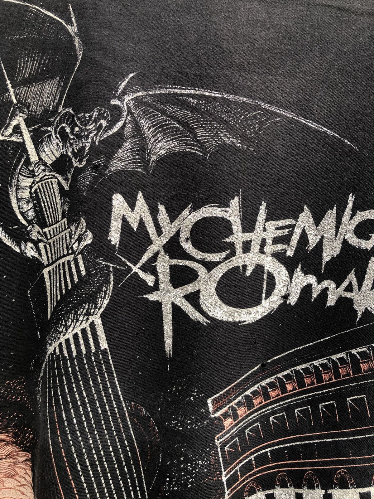 Band Tees × My Chemical Romance × Vintage Vintage 2008 My Chemical Romance Tshirt Distressed Size US L / EU 52-54 / 3 - 4 Thumbnail