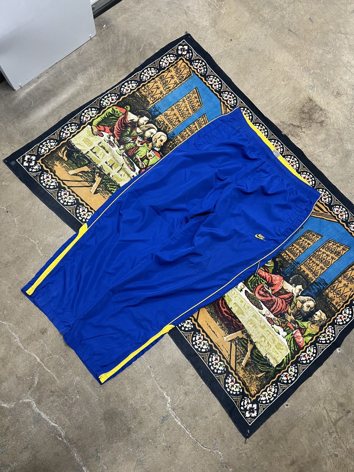 Nike Vintage Nike blue track pants size xl baggy wide leg y2k Size US 36 / EU 52 - 2 Thumbnail