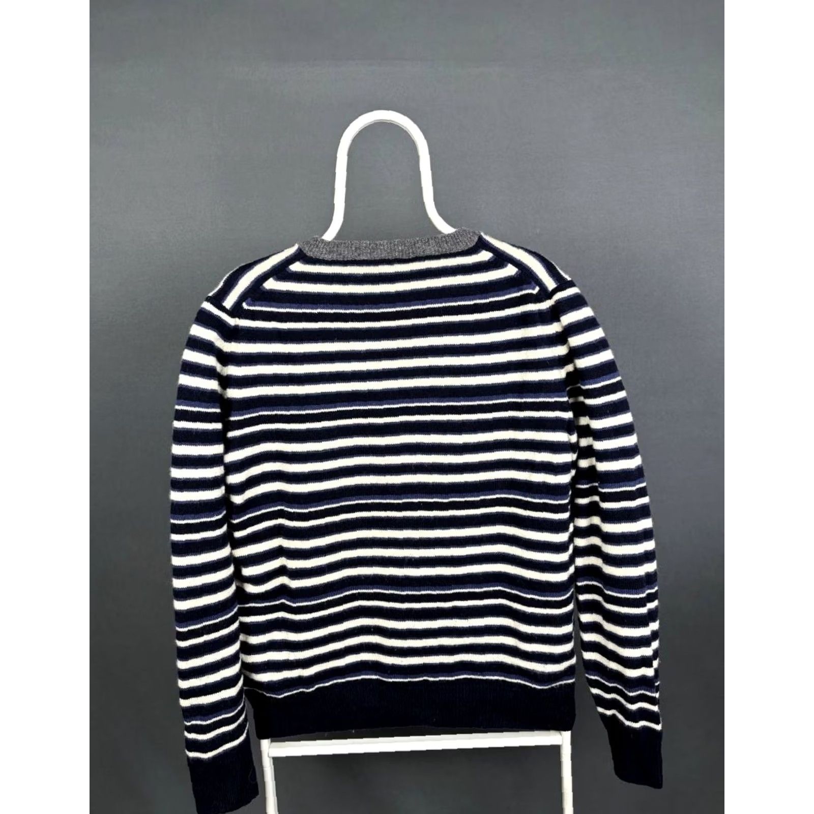 Fred Perry Fred Perry Sweater 100% Wool XL Black Wool Knit Logo Striped V-Neck Pullover Womens Classic Winter Fall 100% Wool XL Black Sweater Size XL / US 12-14 / IT 48-50 - 2 Thumbnail