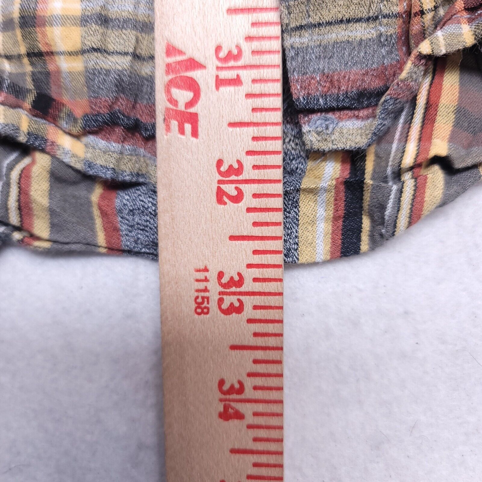 Pacsun PacSun Tartan Flannel Button Up Shirt Men Size M Gray Yellow Size US M / EU 48-50 / 2 - 7 Thumbnail