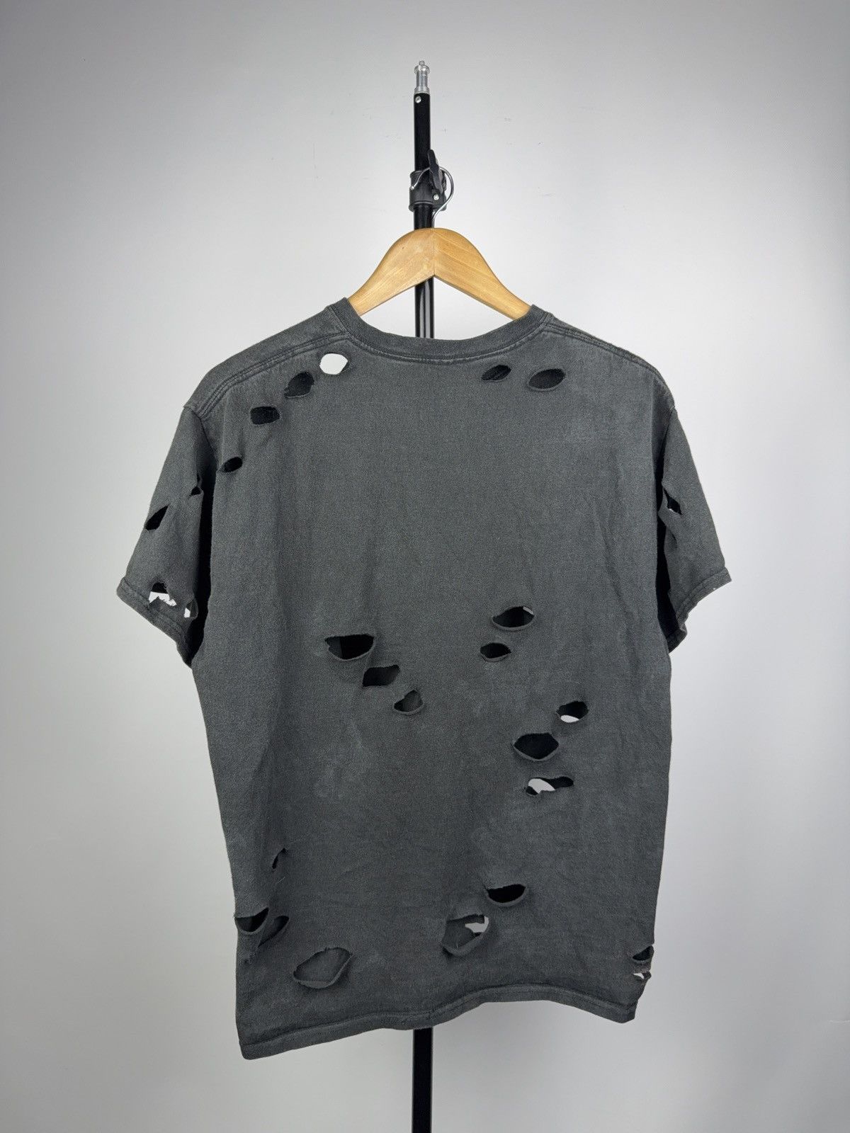 Japanese Brand ⚠️ 00s Distressed “Why You Gotta Do So Many Drugs?” Tee Y2K Size US M / EU 48-50 / 2 - 7 Thumbnail