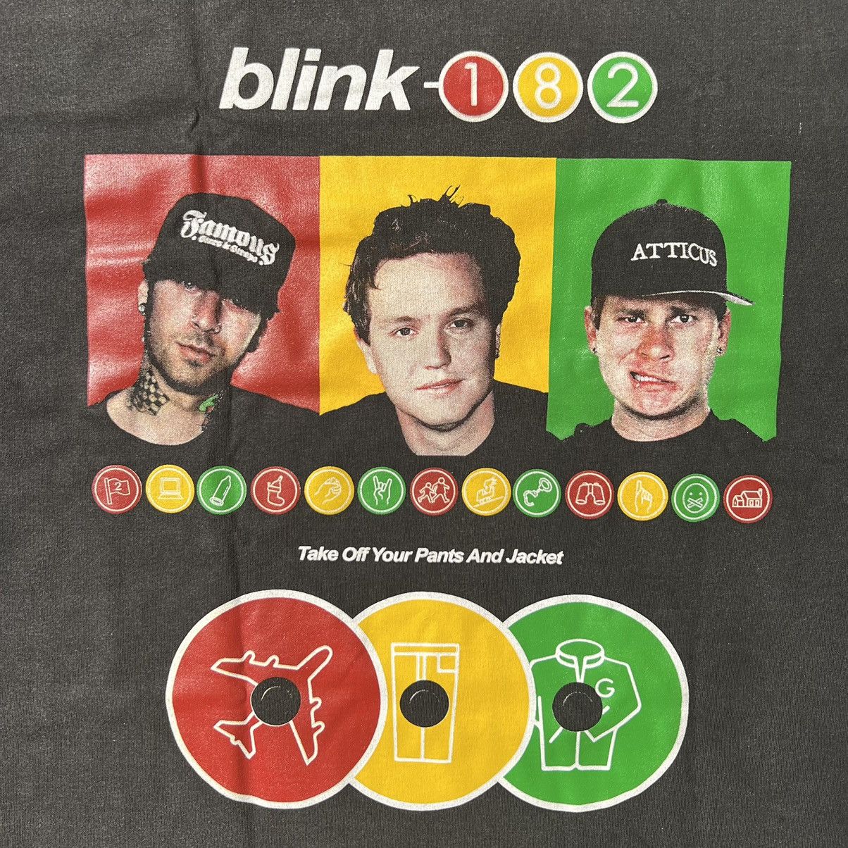 Band Tees BLINK x BLINK 182- Take off your pants and jacket Large Size US L / EU 52-54 / 3 - 9 Thumbnail