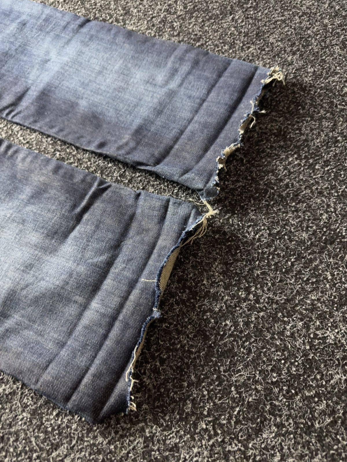 G-Star 00s G-Star 3301 Distressed Raw Hem Y2K SK8 Jeans Fade Denim Size US 32 / EU 48 - 18 Thumbnail