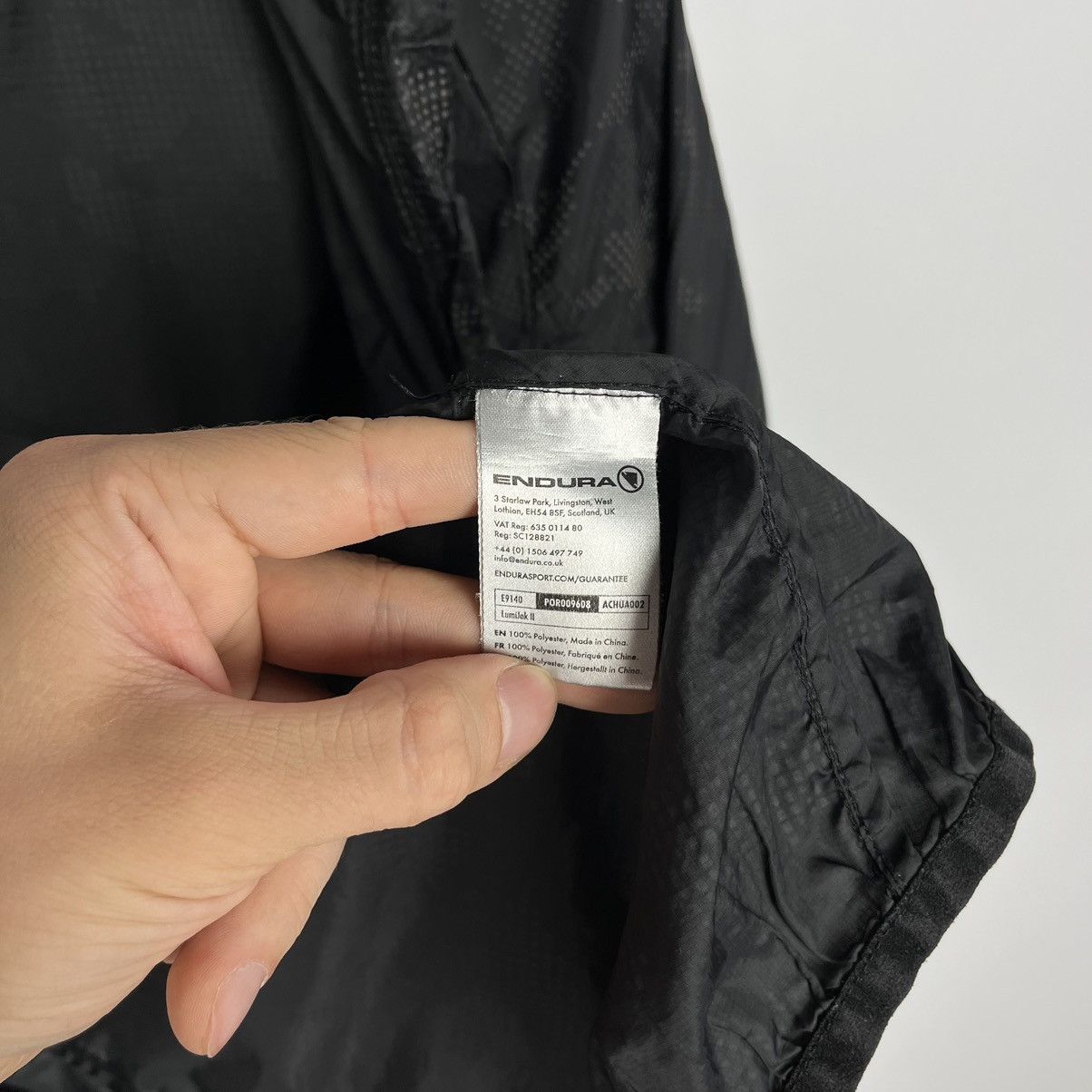 Sports Specialties Endura Full Zip Cycling Jacket Size S Reflective Full Zip Size US S / EU 44-46 / 1 - 12 Thumbnail