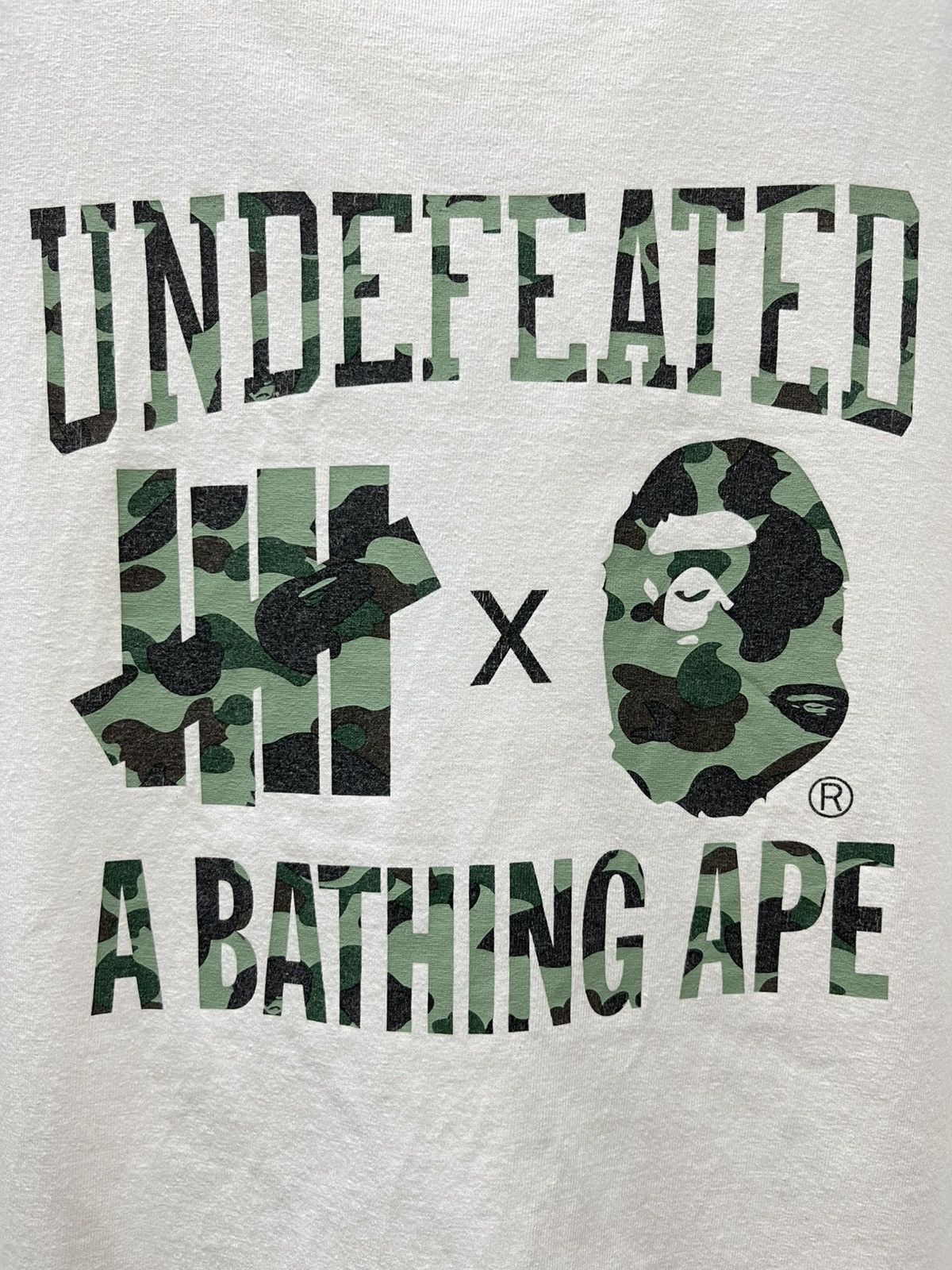 Bape × Undefeated Undefeated x A Bathing Ape Camouflage Logo Tee Size US XXL / EU 58 / 5 - 3 Thumbnail