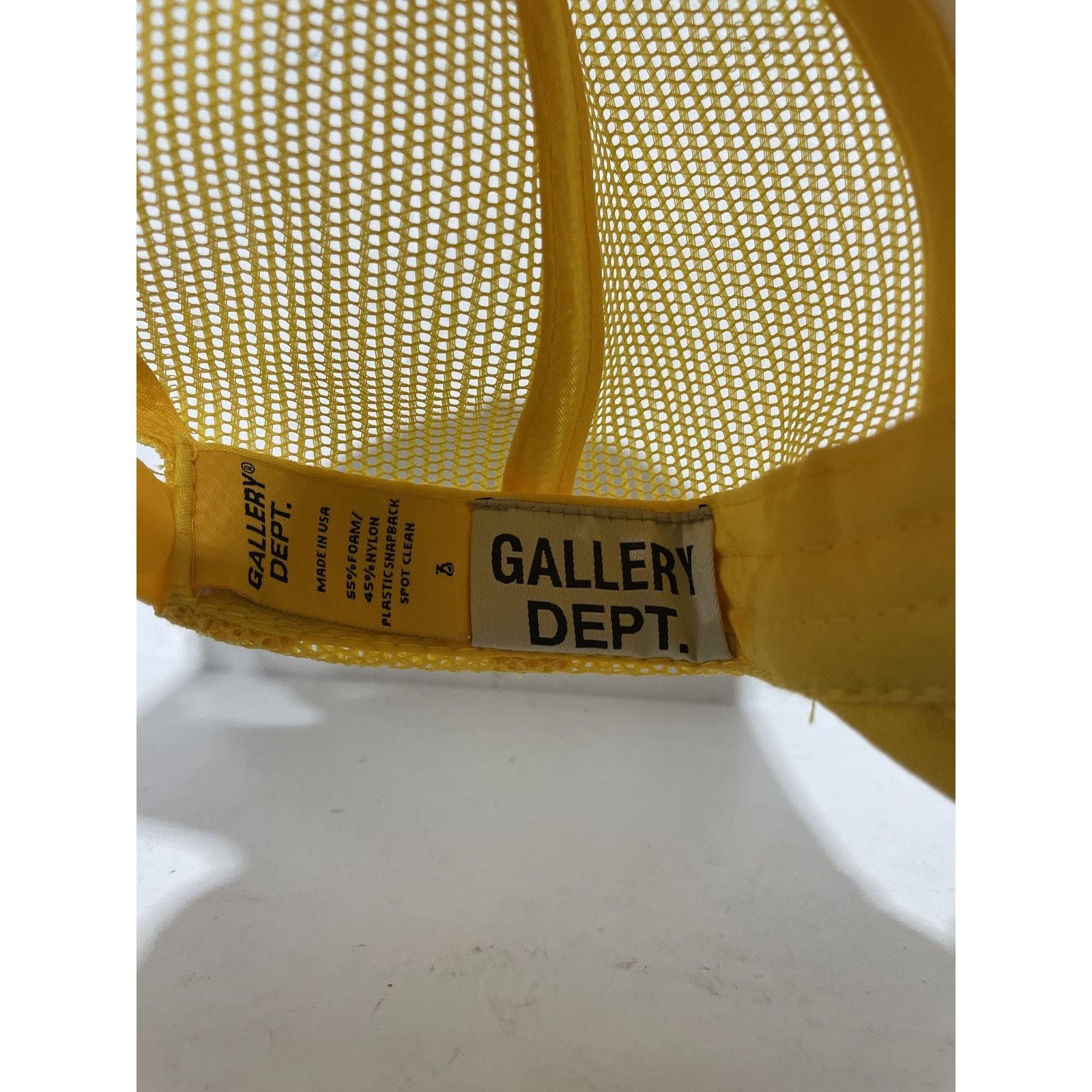 Gallery Dept. GALLERY DEPT. YELLOW LOGO TRUCKER HAT PREOWNED Size ONE SIZE - 4 Thumbnail