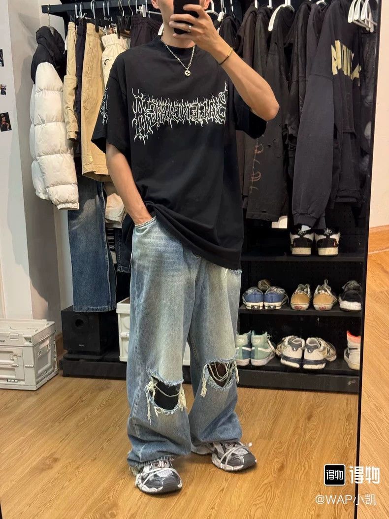 Balenciaga Balenciaga Flame Sanskrit short sleeve Size US S / EU 44-46 / 1 - 8 Thumbnail
