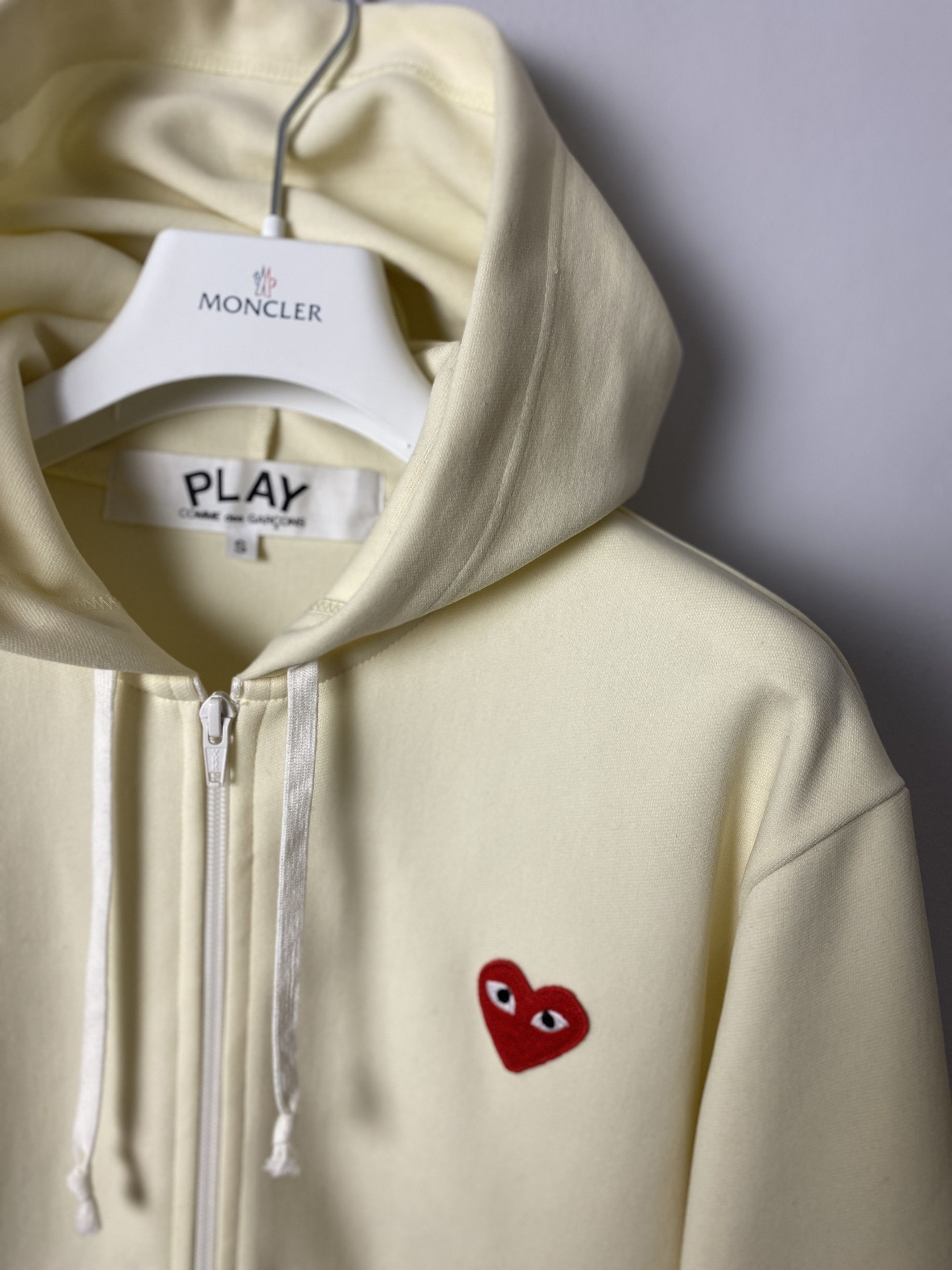 Comme des Garcons PLAY Comme des Garcons Play zip-up hoodie Size US S / EU 44-46 / 1 - 2 Thumbnail
