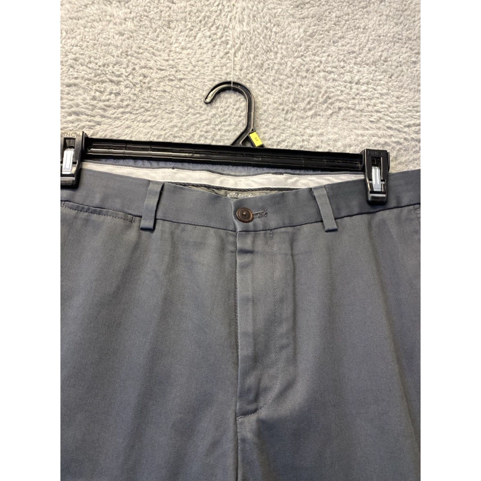 Eddie Bauer Eddie Bauer Chino Pants Mens 34x32 Gray Zip Pocket Cotton Fleece Size US 34 / EU 50 - 2 Thumbnail