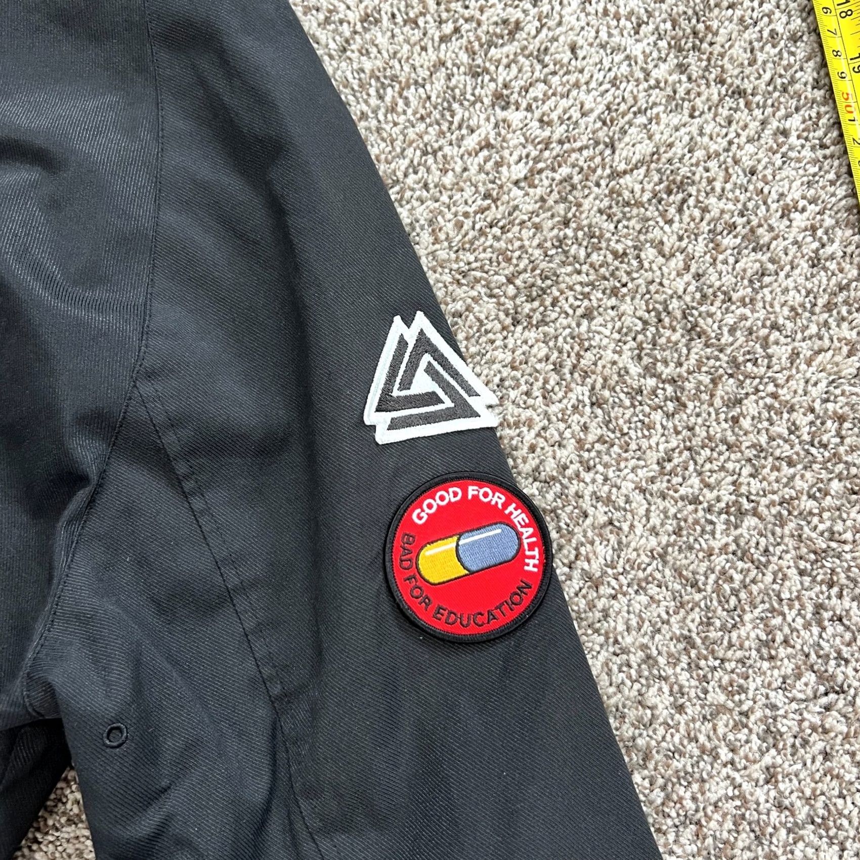 Globe Globe Skateboarding Embroidered Black Bomber Jacket Patches Size Medium Mens Jacket Size US M / EU 48-50 / 2 - 8 Thumbnail