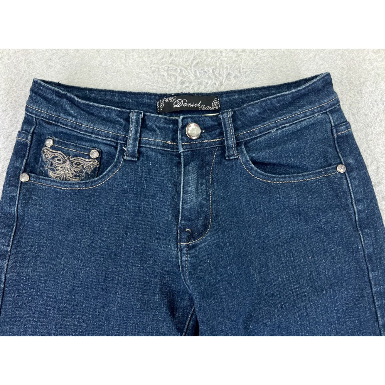 Denime VINTAGE Secretly Evil Women's Jeans Pants 26x31 Blue Denim Low-Rise Straight Leg Cotton Fall Summer Winter Size 26" / US 2 / IT 38 - 4 Thumbnail