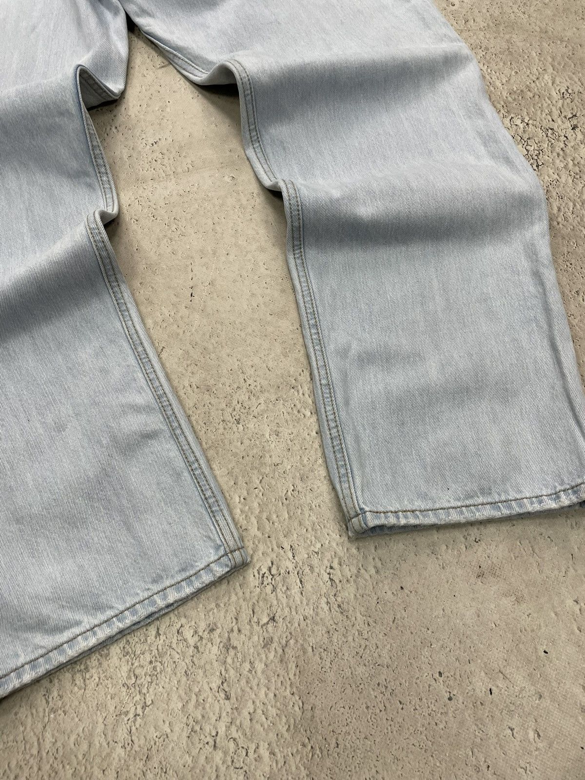 Levi's Levi’s Silver Tab blue baggy jeans 90s y2k streetwear Size US 31 - 10 Thumbnail