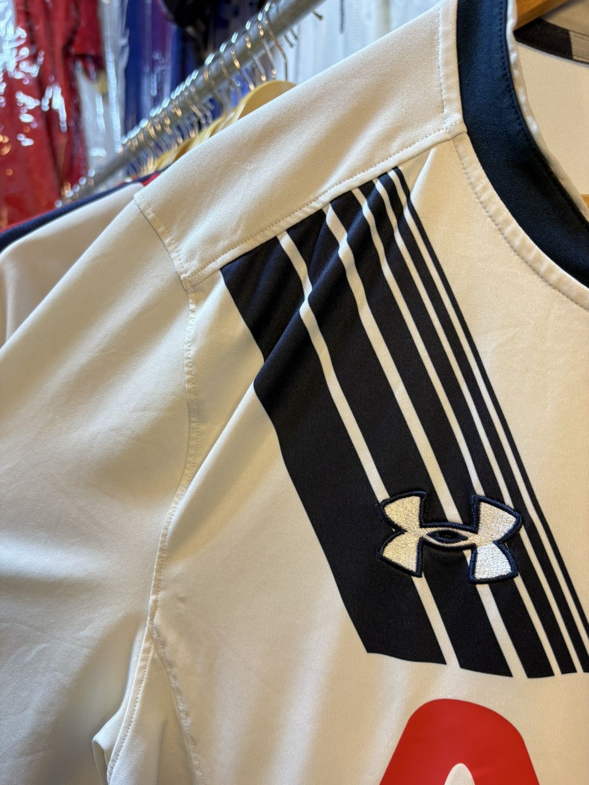 Under Armour 2015-2016 Tottenham Hotspur Home Kit KANE 10 Size US L / EU 52-54 / 3 - 9 Thumbnail