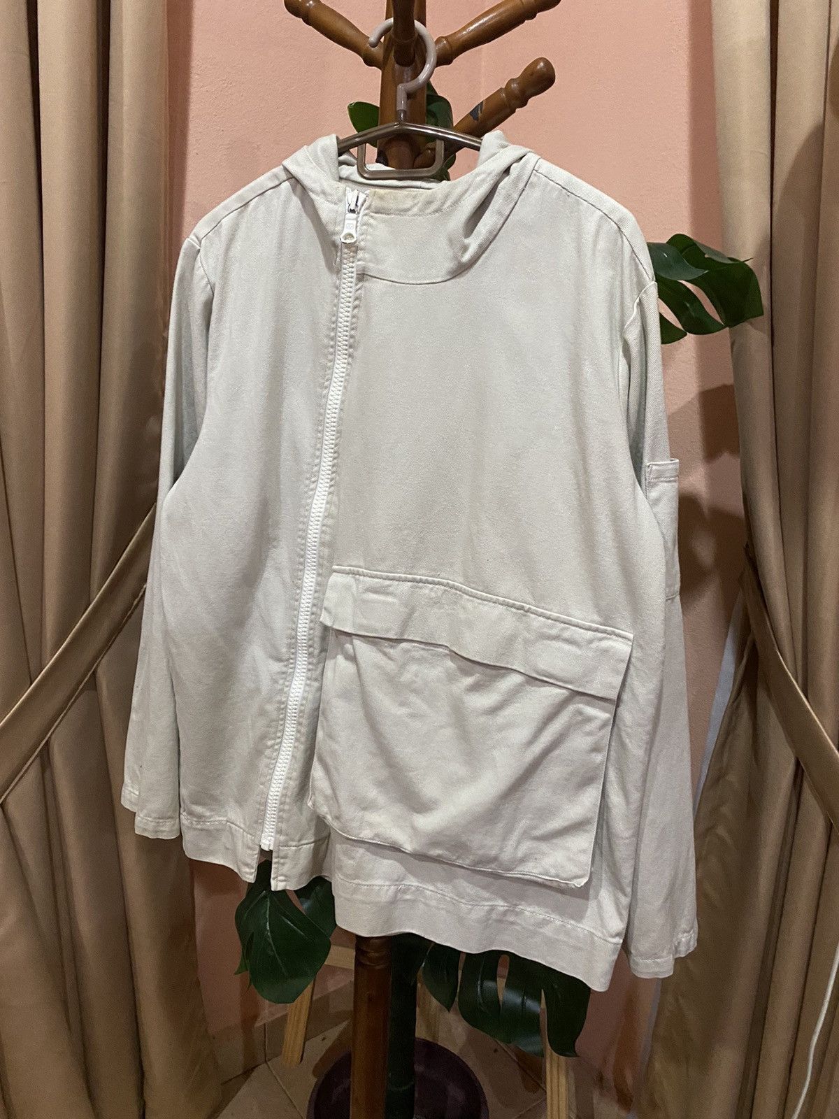 Corisco Riri Zipper Hoodie Jacket