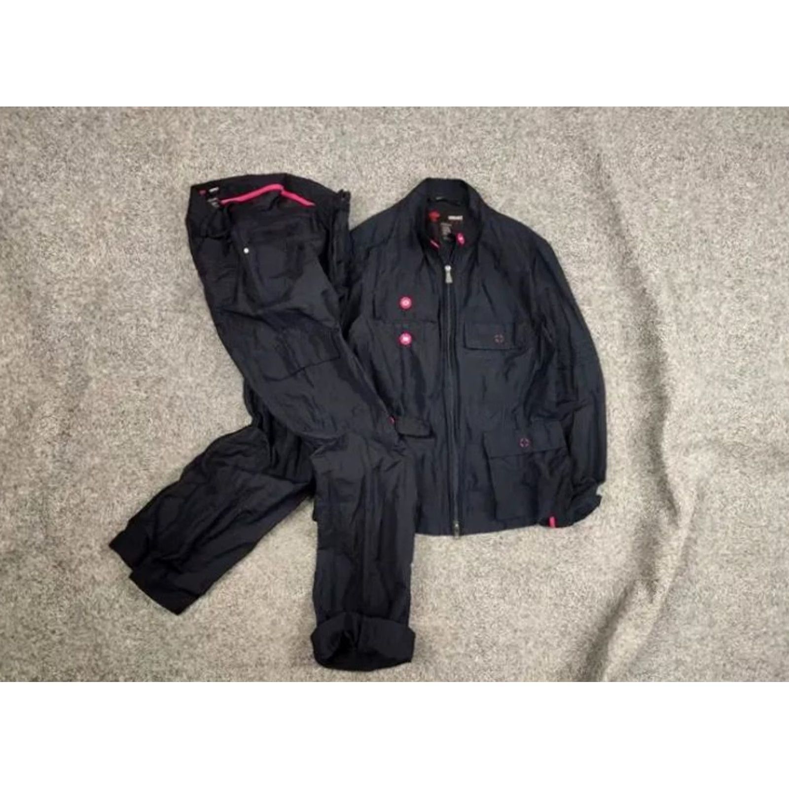 Versace VINTAGE Versace Sport Jacket x Cargo Pants Navy Nylon Blend Jacket x Pants Navy 90s 90s Versace Logo Size 27" / US 4 / IT 40 - 2 Thumbnail