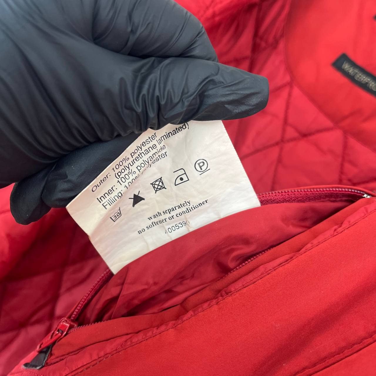 Barbour Barbour Womens Waterproof Hooded Jacket Red Belted Size 38 Size M / US 6-8 / IT 42-44 - 5 Thumbnail