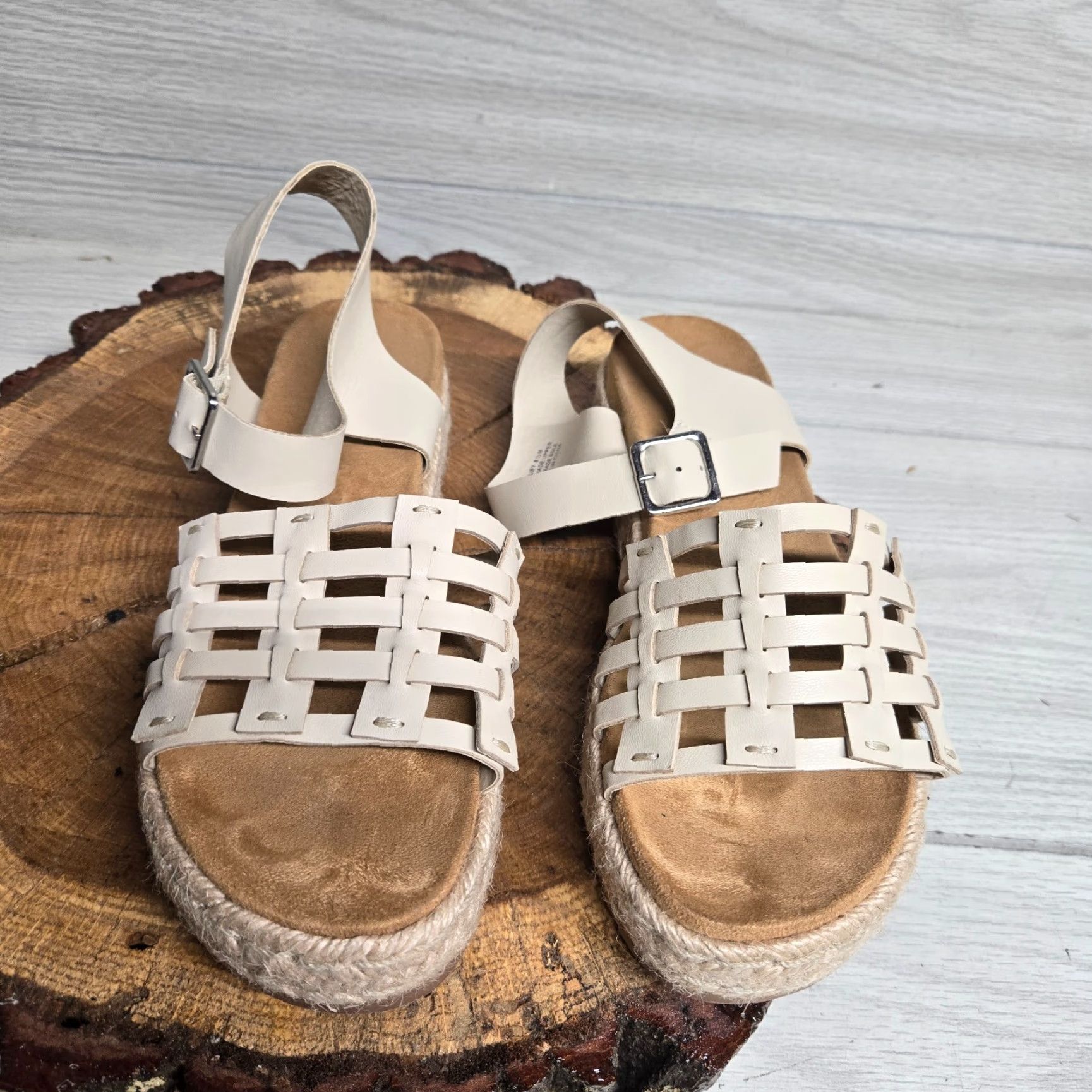 Vintage Wonderfly White Sandals Cushioned Footbed Adult Women's 8.5 Rope Slide Shoes Size US 9 / IT 39 - 3 Thumbnail