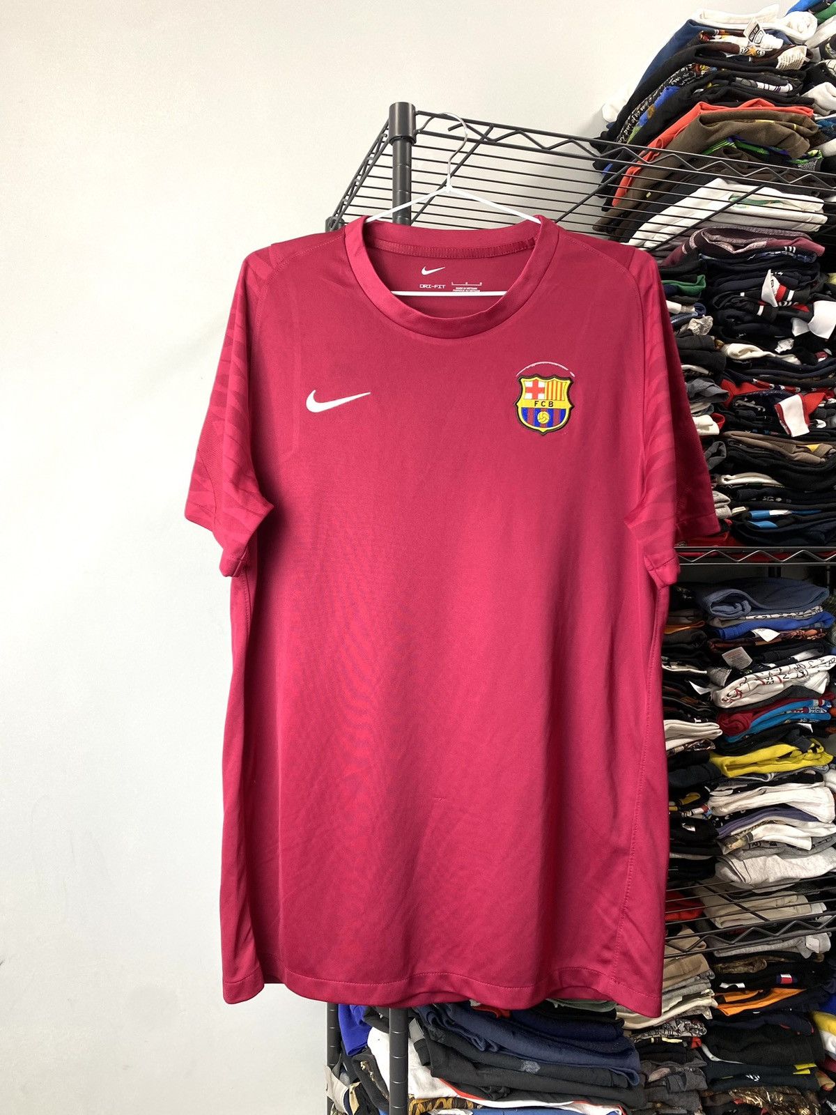 Nike Vintage Nike Barcelona Soccer Jersey T Shirt Size US L / EU 52-54 / 3 - 1 Thumbnail