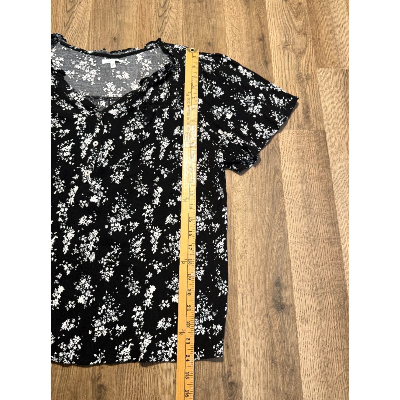 Vintage Maurices Blouse Women's Large Black Floral V-Neck Short Sleeve Pullover Casual Size L / US 10 / IT 46 - 7 Thumbnail