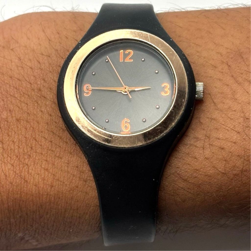 Other Gold & Black Watch Size ONE SIZE - 2 Thumbnail