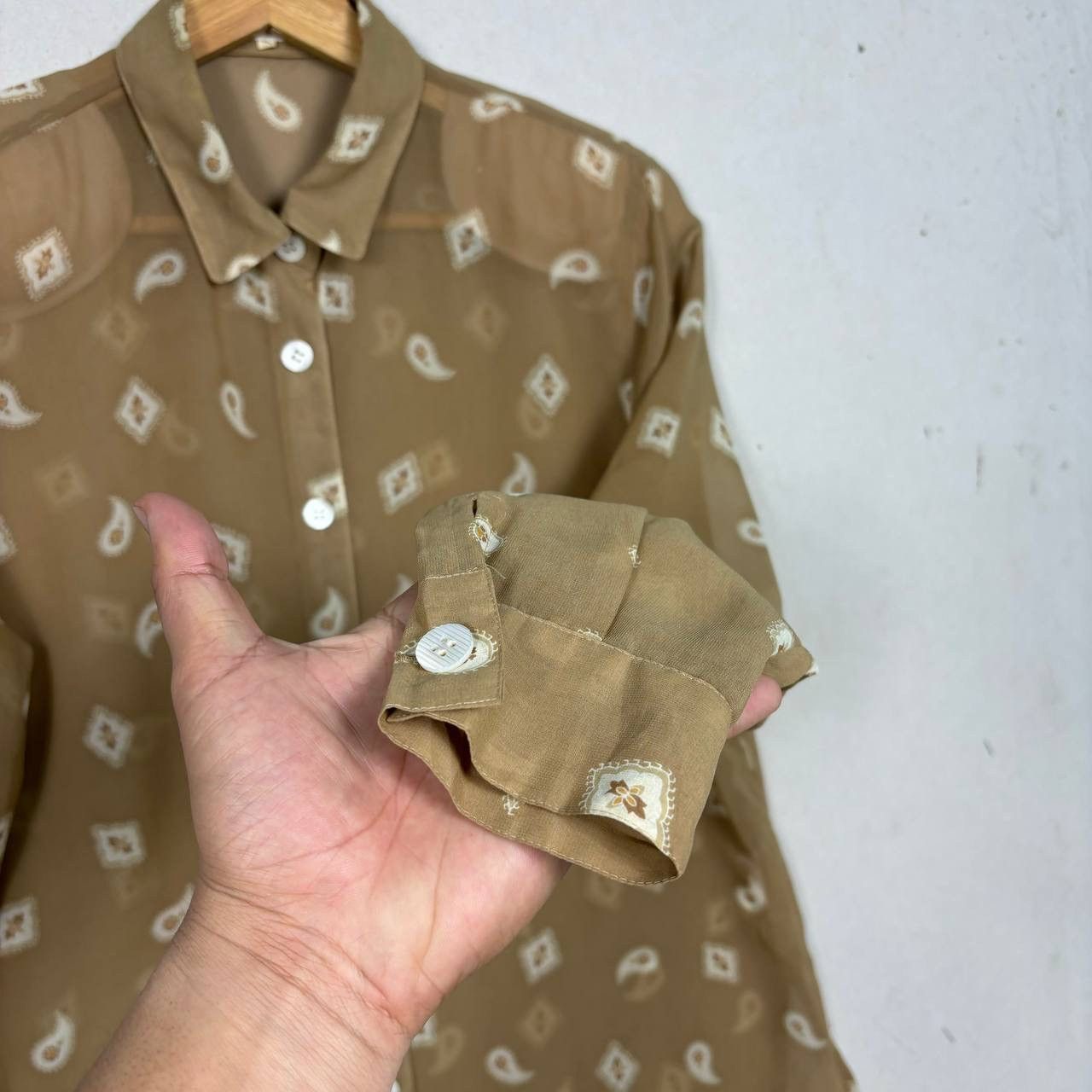 Burberry Vintage Burberrys Paisley Silk Shirt 90s C-TK83 M Rare Size M / US 6-8 / IT 42-44 - 6 Thumbnail