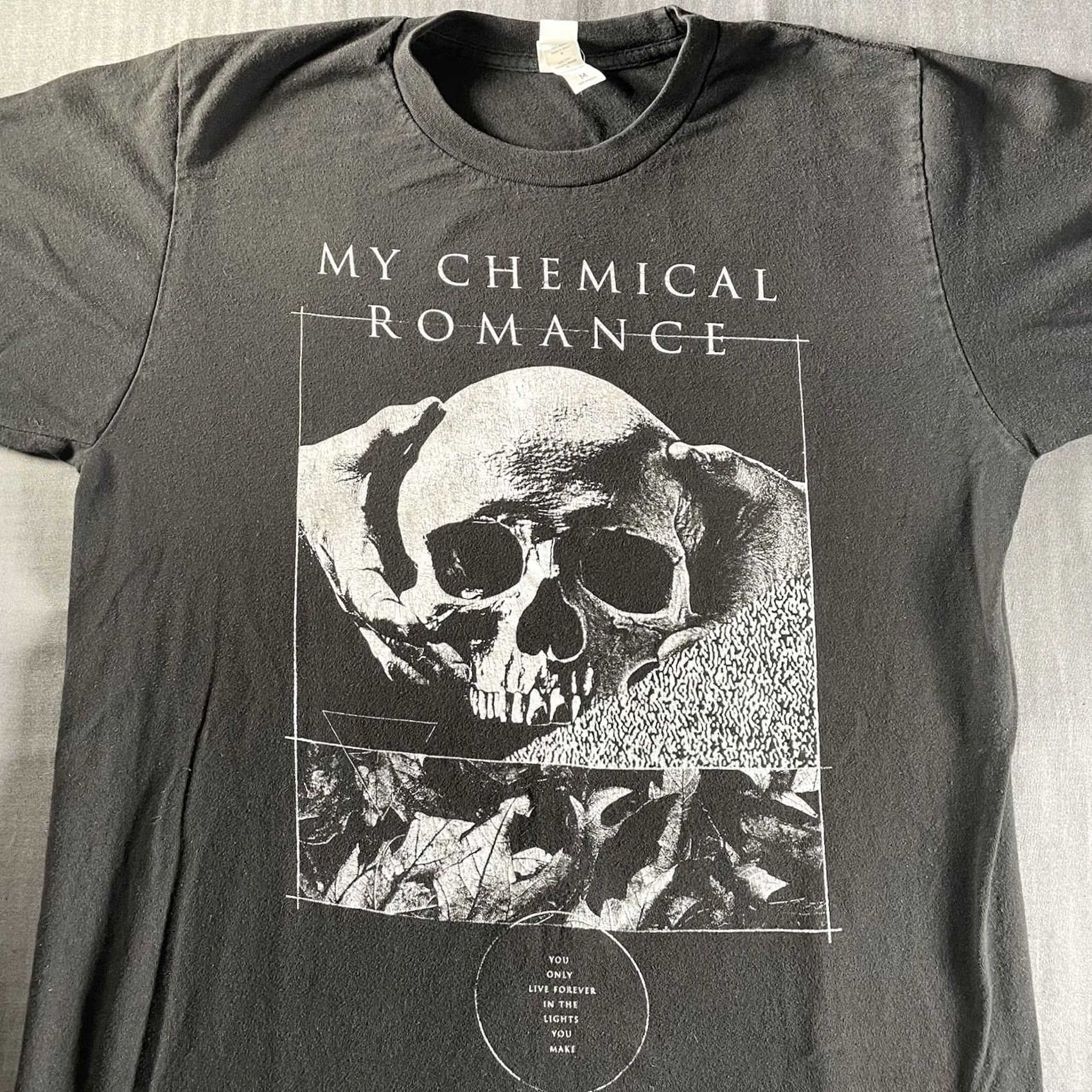Olive My Chemical Romance Shirt Mens M Black Skull Lights You Make Live Forever T-Shirt M Mens SZ Size US M / EU 48-50 / 2 - 2 Thumbnail