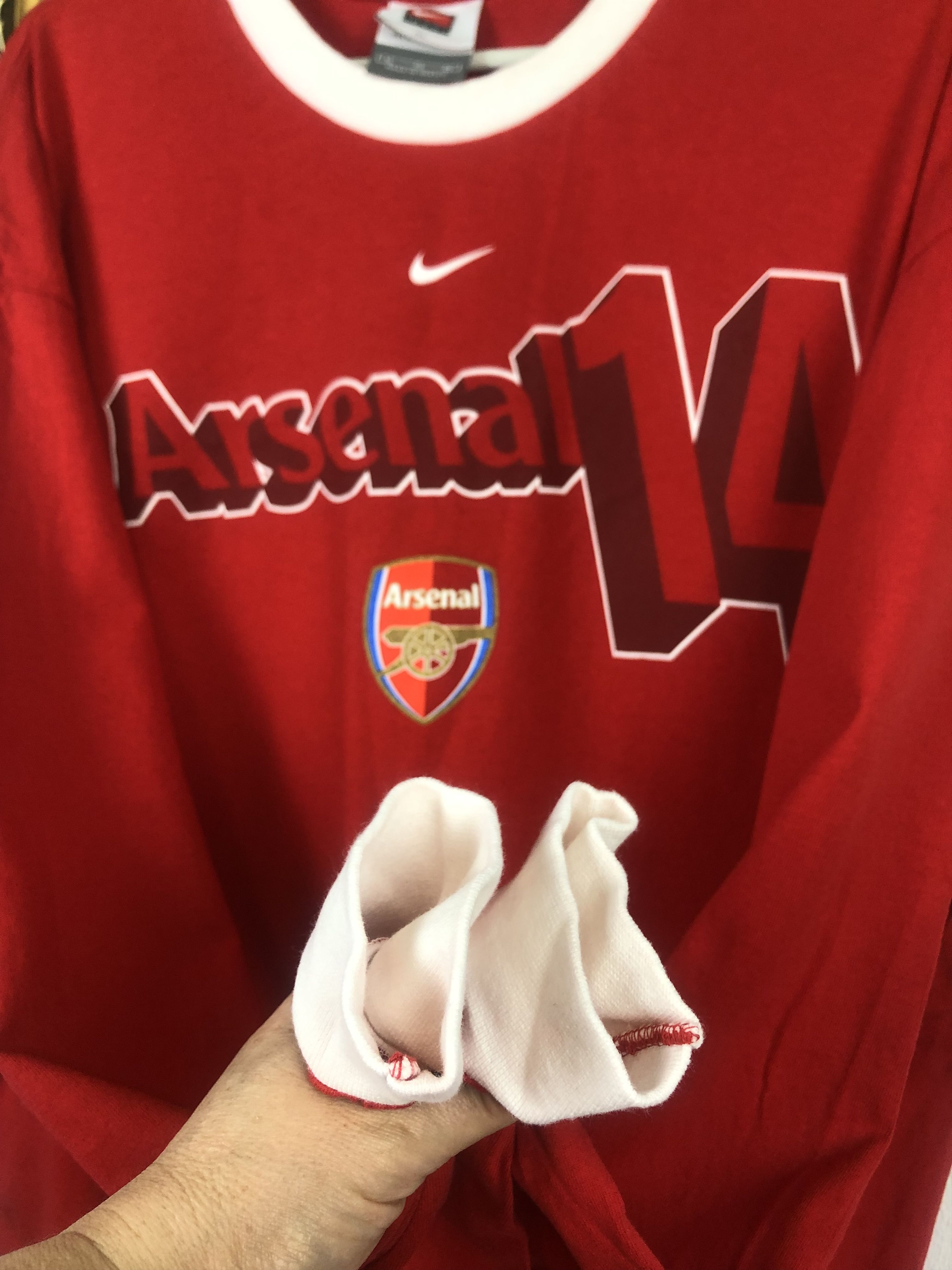 Nike Vintage Arsenal Football Shirt #14 Henry Jersey Long Sleeve Size US XL / EU 56 / 4 - 6 Thumbnail