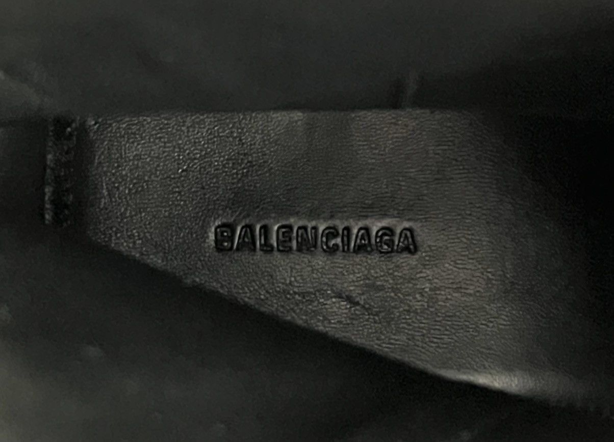 Balenciaga Balenciaga - Square Heel Logo Rim Ankle Boots Size US 6 / EU 39 - 11 Thumbnail