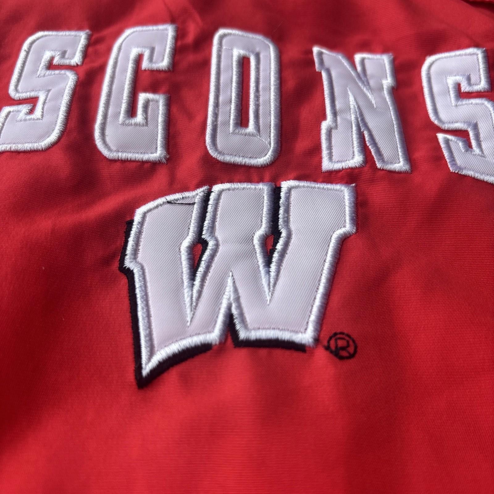 Carrera New Wisconsin Badgers Mens Size XL Red Windbreaker Jacket Size ONE SIZE - 4 Thumbnail