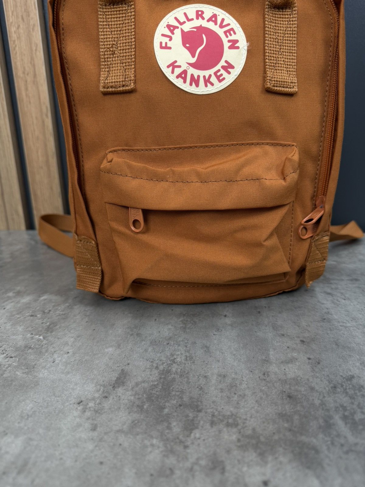 Fjallraven Fjallraben Kanken Mini Backpack Orange/Brown Unisex Size ONE SIZE - 2 Thumbnail