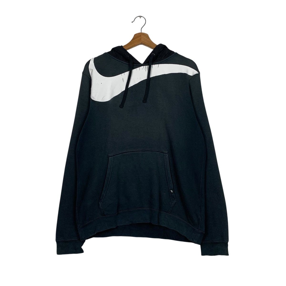 Nike Vintage Nike Swoosh Big Logo Pullover Hoodie Size US L / EU 52-54 / 3 - 10 Thumbnail