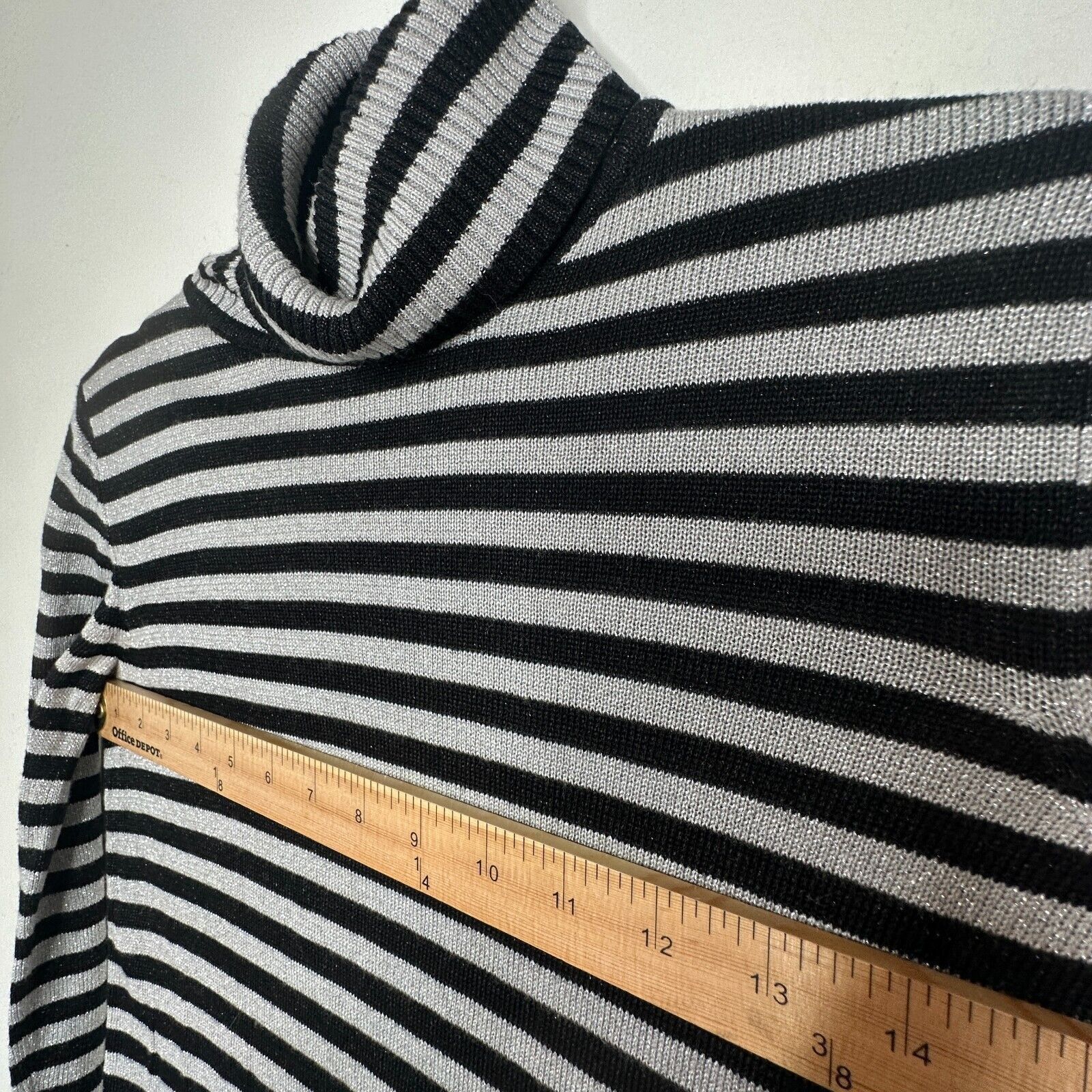 Other Joseph A. Silver Black Stripe Metallic Turtleneck Sweater PP Size S / US 4 / IT 40 - 7 Thumbnail