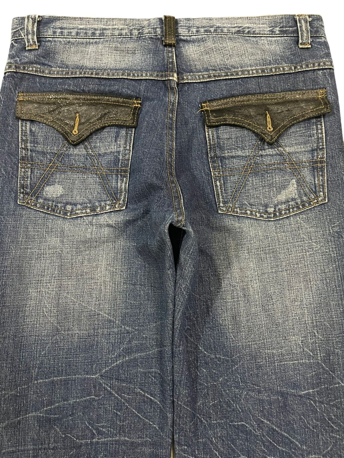 Hysteric Glamour Vintage Japanese Brand Blue Wash Style Distress Bootcut Jean Size US 33 - 4 Thumbnail