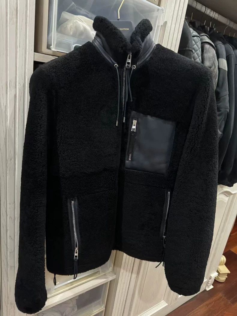 Loewe LOEWE A black coat with fur and hair Size US M / EU 48-50 / 2 - 1 Thumbnail
