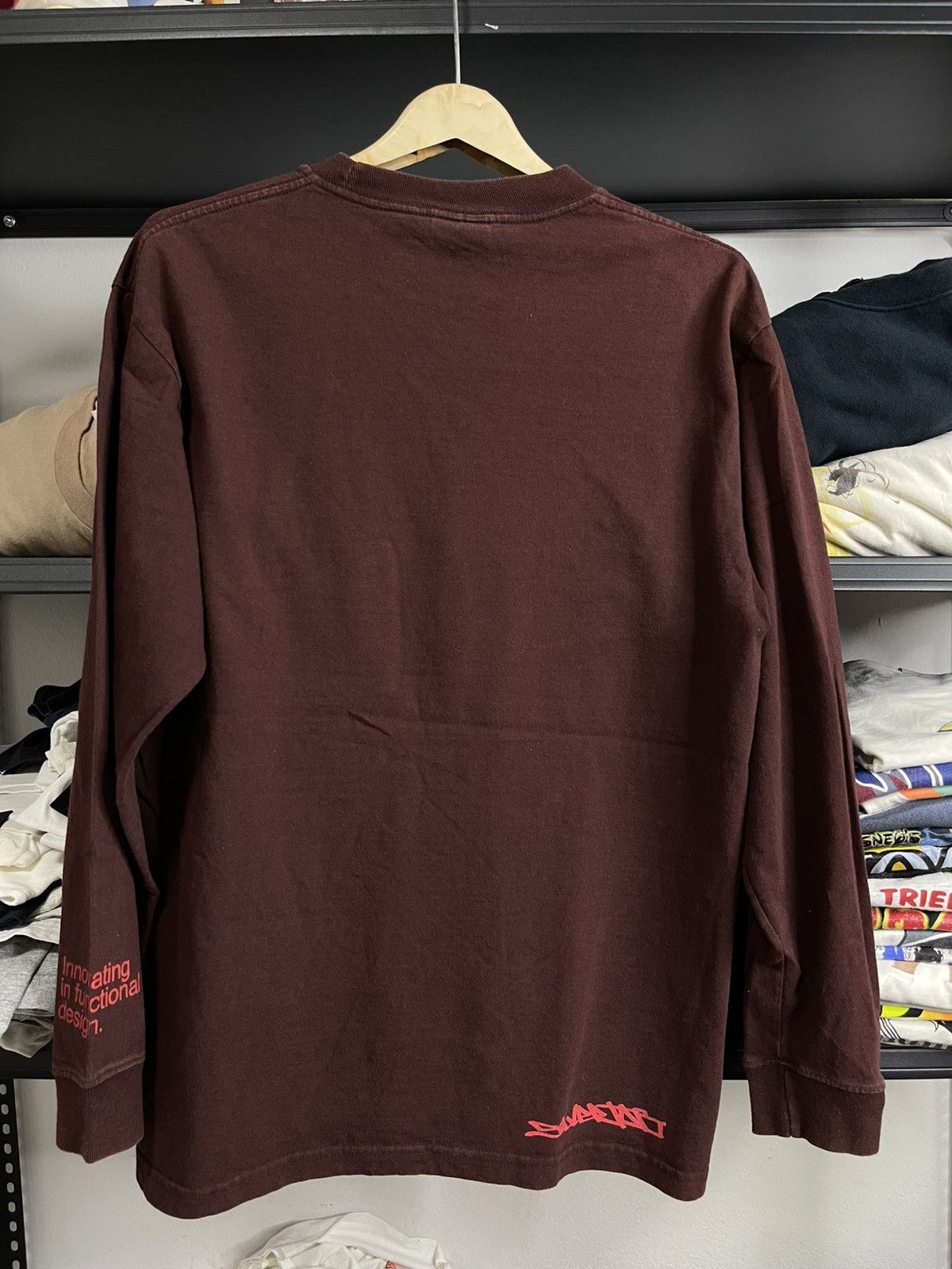Levi's 90s Levi's SilverTab Brown/Burgundy Graphic Logo Longsleeve Size US L / EU 52-54 / 3 - 2 Thumbnail