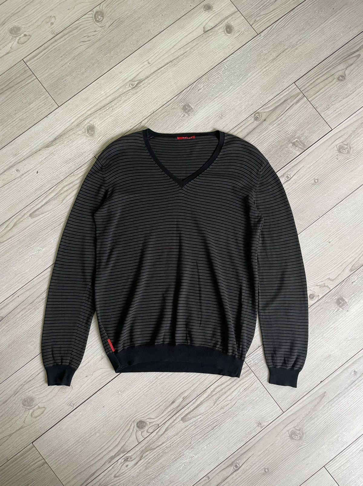 Prada Prada Red Tab Sweater Size US L / EU 52-54 / 3 - 2 Thumbnail
