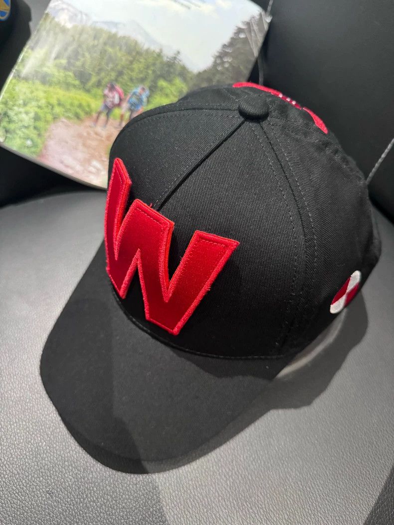 Walter Van Beirendonck walter van beirendonck 24SS classic W lo‮og‬ curved brim h Size ONE SIZE - 1 Thumbnail