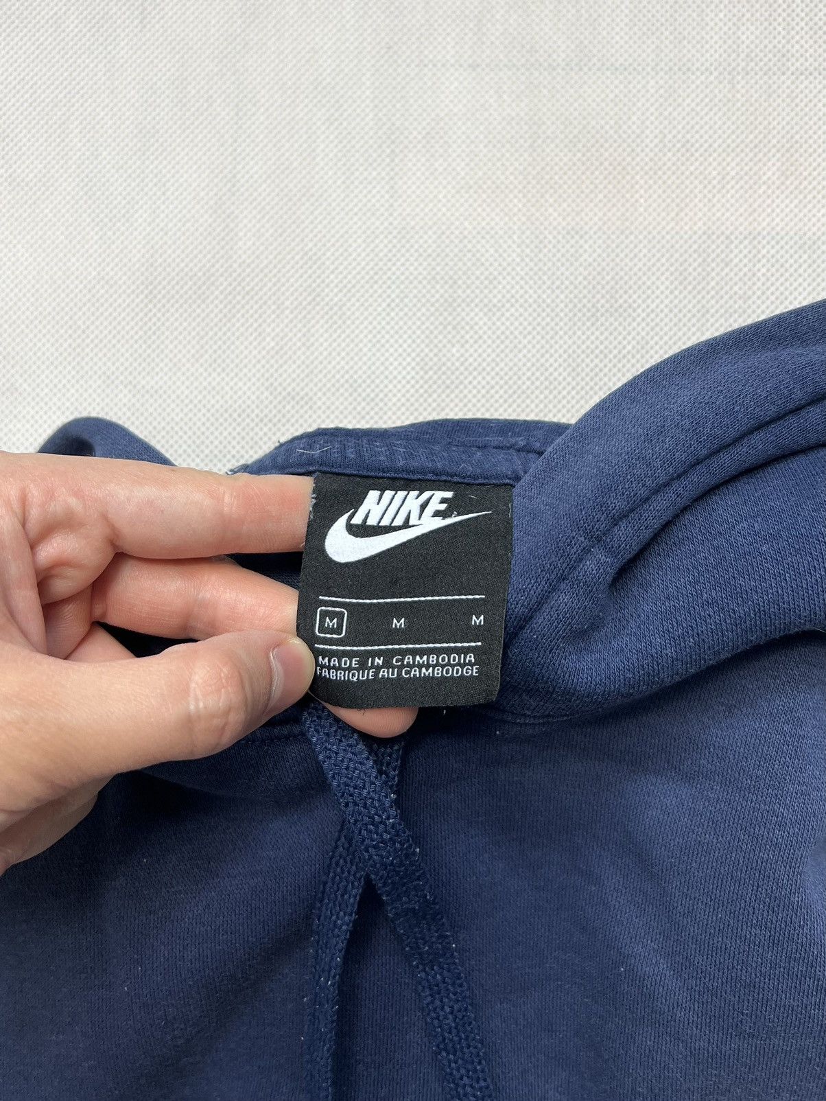 Nike Hoodie Nike small logo y2k navy Size US M / EU 48-50 / 2 - 3 Thumbnail