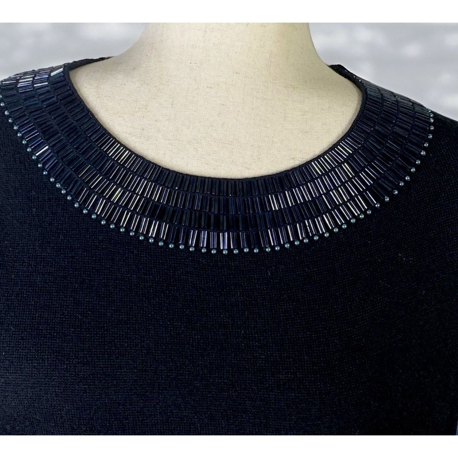 Boden Boden Sweater Black Sequin Wool Crewneck Sweater 6US 10 UK Size M / US 6-8 / IT 42-44 - 2 Thumbnail