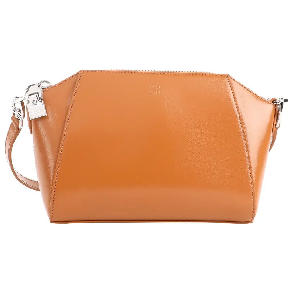 Givenchy o1srvl11e1224 Size: OS / Antigona Leather Shoulder Bag Size ONE SIZE - 1 Thumbnail
